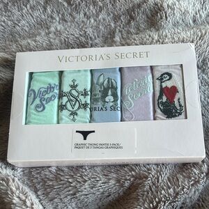 NEW IN BOX Victoria's Secret Graphic Thong Panties 5-Pack